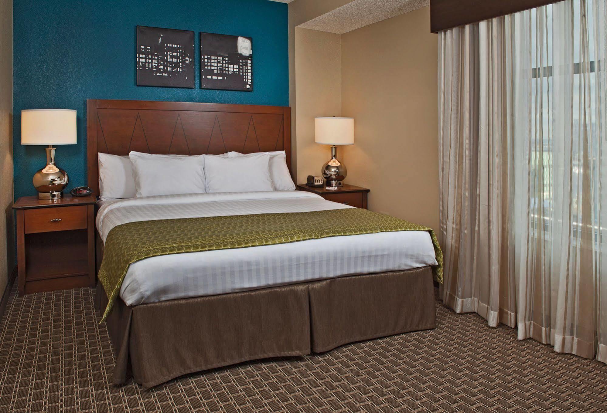 Residence Inn By Marriott Baltimore Downtown/ Inner Harbor Экстерьер фото